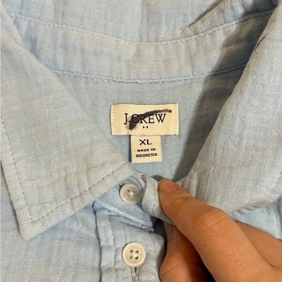 NWOT J.Crew Women Gauze Button-Up Shirt Light Blue Vacation Lightweight - Picture 6 of 8